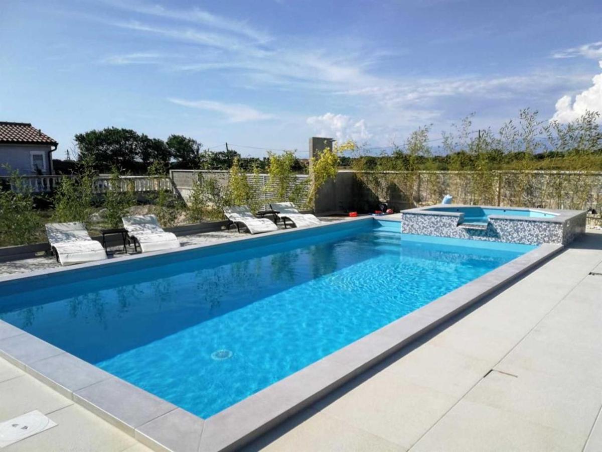 Villa Flora Maris Apartments Privlaka  Εξωτερικό φωτογραφία